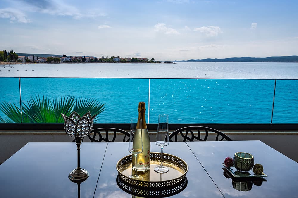 Designer Chalets Makro: Luxury Croatia Apartments for rent